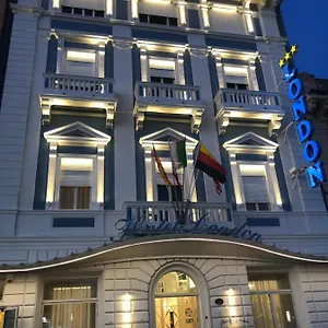 Hotel London, Viareggio