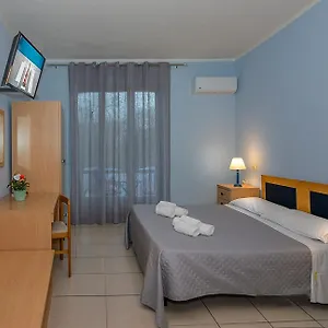 2* Hotel Benvenuti